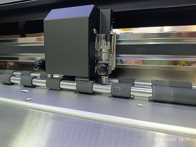 Режущий плоттер UNIVERSAL ZD 350 Ultra dual head