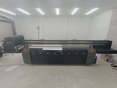 Плашетный уф принтер UNIVERSAL UV-3220 RICOH GEN5/KM 1024i series
