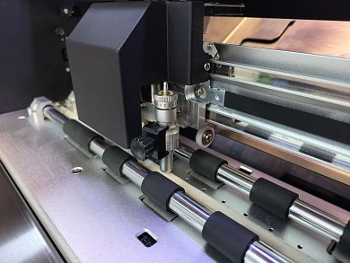 Режущий плоттер UNIVERSAL ZD 350 Ultra servo single head