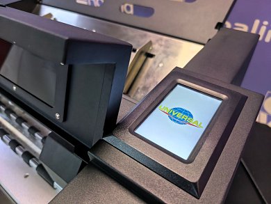 Режущий плоттер UNIVERSAL ZD 350 Ultra servo single head