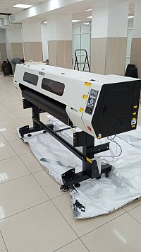 Рулонный УФ принтер UNIVERSAL K-1602UV, EPOSN I3200-U1*2