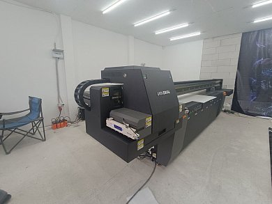 Плашетный уф принтер UNIVERSAL UV-3220 RICOH GEN5/KM 1024i series